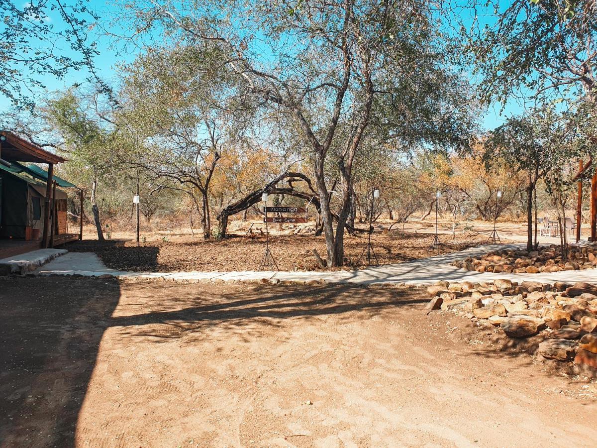 Готель Mananga Bush Camp Скукуза Екстер'єр фото