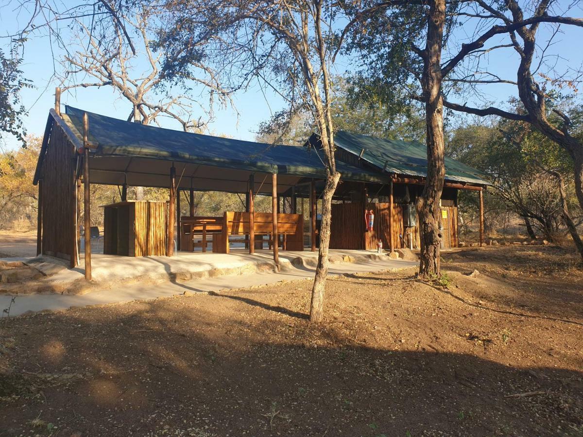 Готель Mananga Bush Camp Скукуза Екстер'єр фото